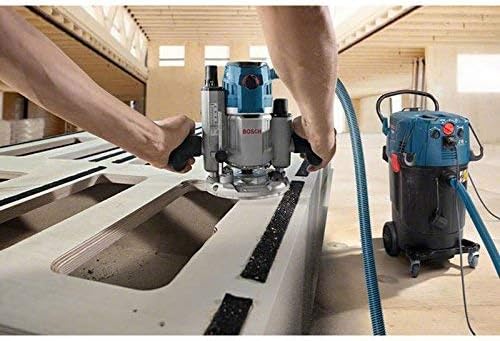 Bosch Professional: odkurzacz do pracy na sucho i mokro GAS 55 M AFC (dysza do fug, worek na pył, kolanko, zestaw dysz do podłóg, Ø 35 mm, 1 filtr płaski fałd. PES, 3 rury 0,35 m, wąż 5 m, Ø 35 mm)