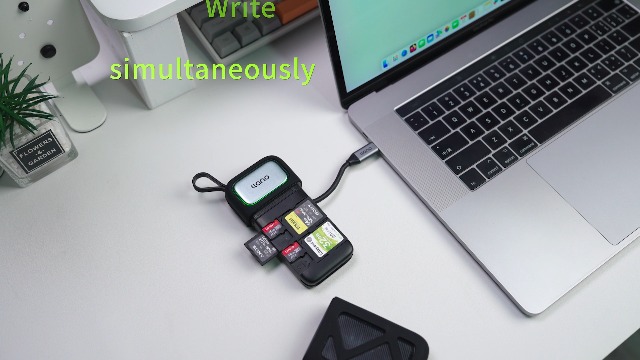 Amazon.com: llano F15 2-in-1 High-Speed SD/Micro SD Card Reader