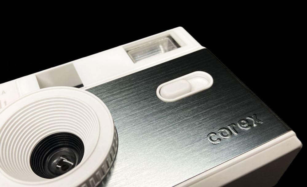 Miniatura 2 de Corex Cámara CH1 reutilizable de 1.378 in de medio marco, flash integrado y compatible con película negativa de color de 1.378 in o película B&W