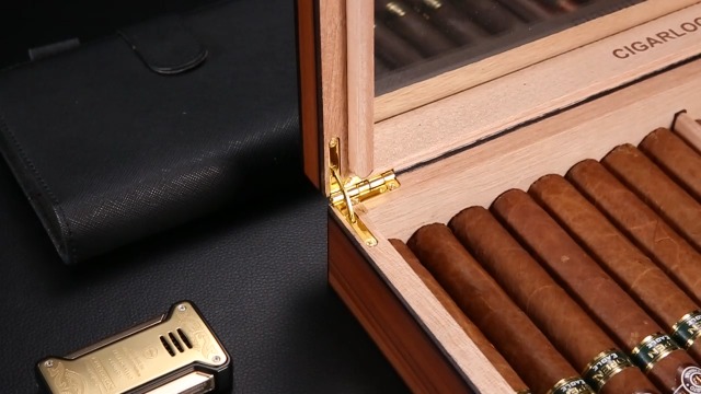 Amazon.co.jp: CIGARLOONG 葉巻ケース シガーヒュミドールシダーウッド