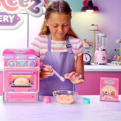 Forninho Cookeez Makery Com Pelúcia Cinnenamon Treatz