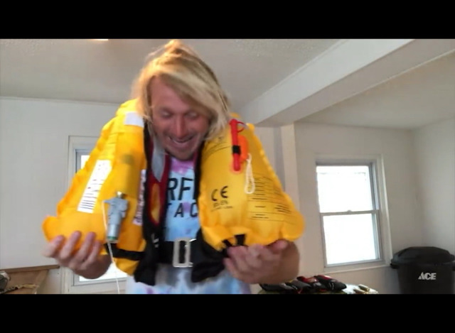 Amazon.com : Eyson Inflatable Life Jacket Life Vest Highly Visible