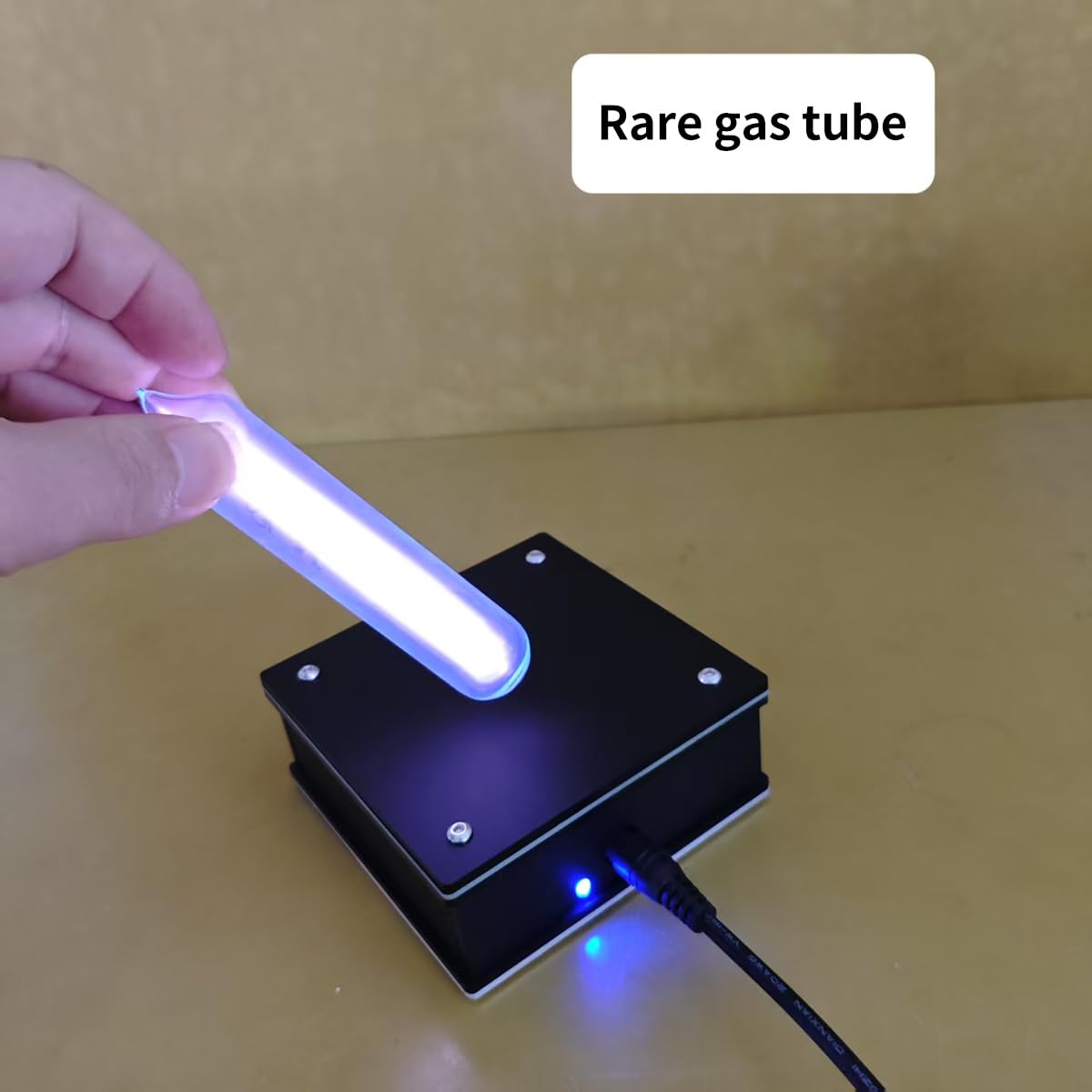 SSTC Drahtloses Beleuchtungsgerät – Arc Plasma Coil Desktop Toy, Wissenschaftliches Lernset, Berührbarer Künstlicher Blitzfunkenstrecken-Lichtbogenerzeuger, Experimentelles Desktop-Spielzeug