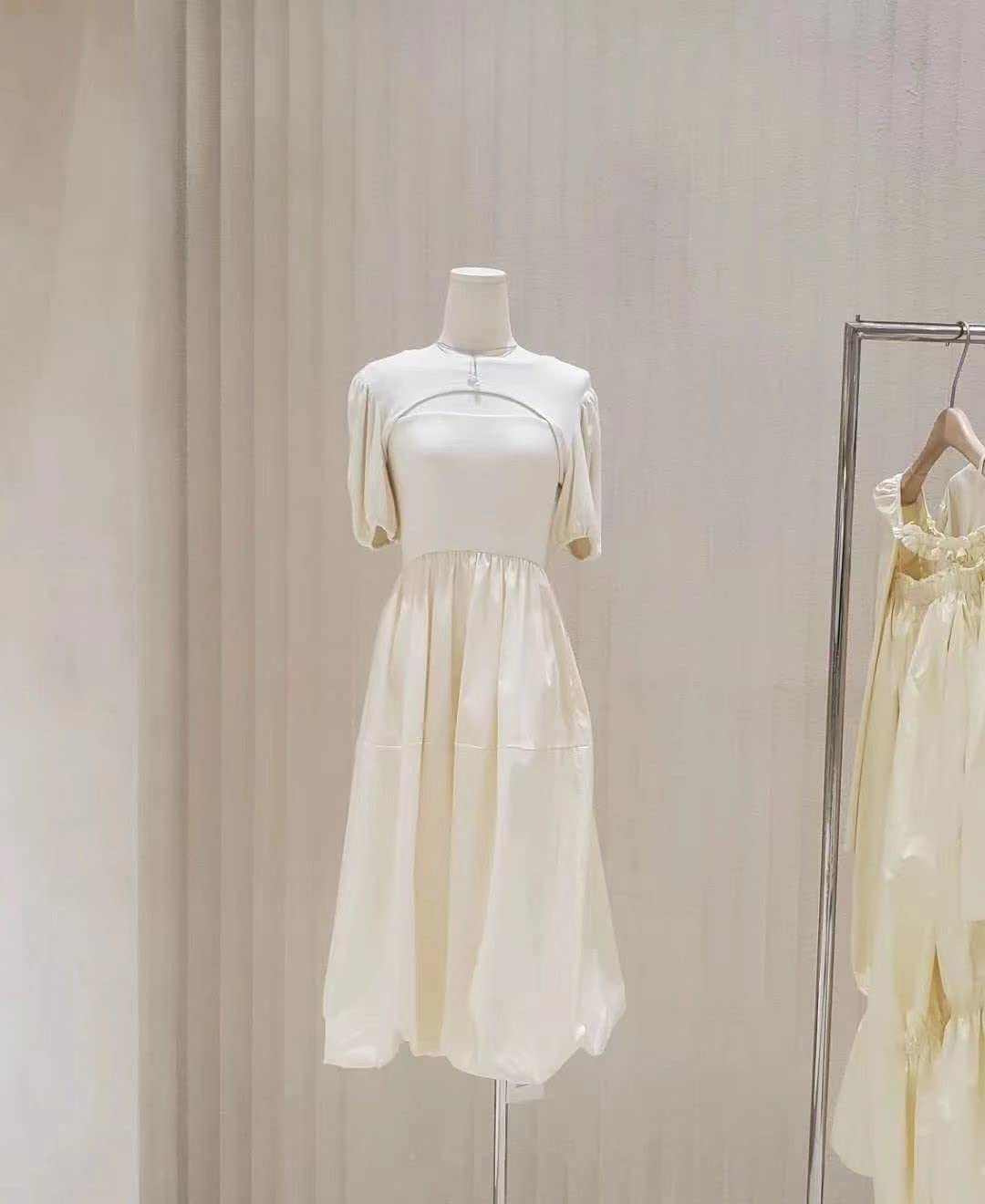 Torso di Manichino da Cucito, Torso di Manichino Femminile con Supporto, Mezzo Corpo, Manichino per Abiti, Modello per Esposizione di Abbigliamento Femminile, A,Gold-One Size