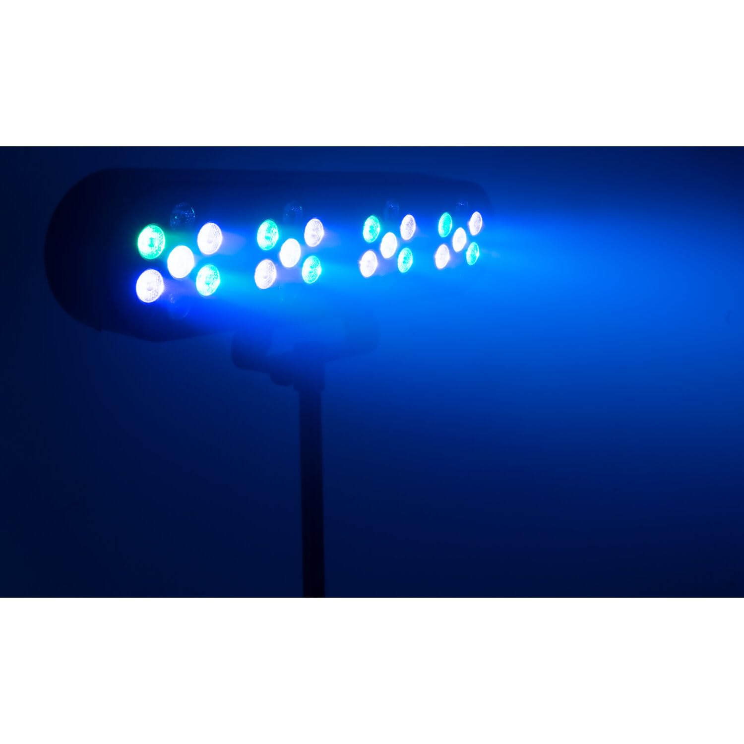 Party Light & Sound - FUNLED - Spettacolo di luci con 4 effetti su stativo telescopico - 4 PAR di 7 LED da 1 W ciascuno - Telecomando - Effetto strobo - Stativo incluso con altezza regolabile