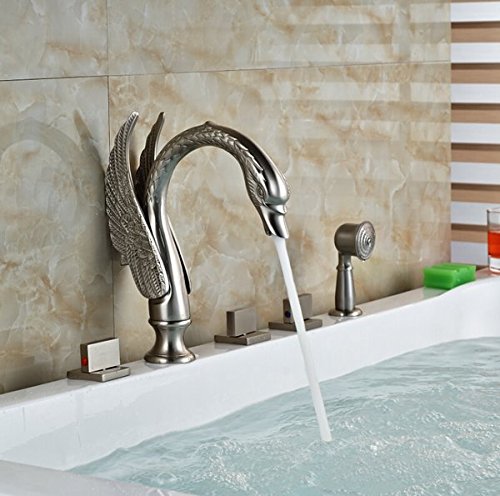 Mélangeur de baignoire style cygne Gowe pour des instants de détente