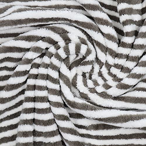 Image of NFI essentials Microfiber Super Absorbent Bath Towel (57 inchx30 inch) Soft Bath Towel for Multipurpose Use for Sports, Travel, Fitness, Yoga, Bathroom, Gym (TOW-3-P1 (Pack of 2))