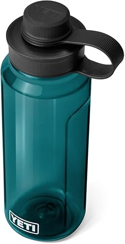 YETI Yonder - Botella de agua de 1 litro34 oz con tapa de amarre Yonder, color carbón