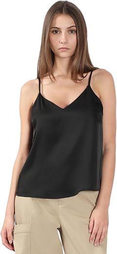 VERO Moda Women's Solid Regular Fit T-Shirt