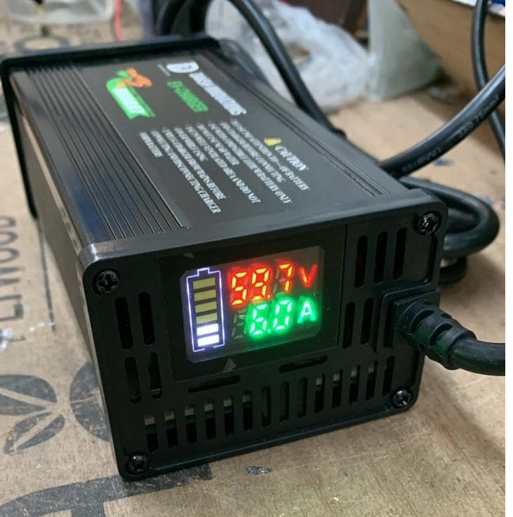 Image of Okinawa PRIASE PRO Charger 72V /10AMP /84 V Cutoff CHOGORI Connector