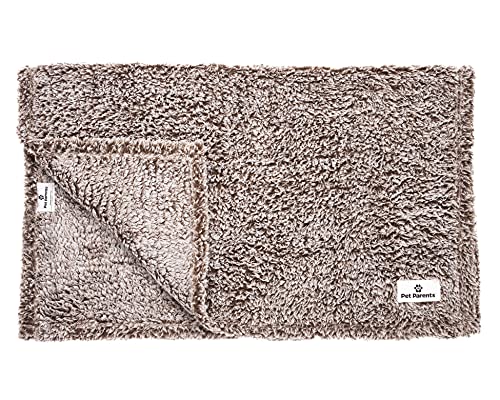 Pet Parents Premium Pet Blanket, Cat & Dog Blanket Made of Cozy and Water Resistant Sherpup, Ultimate Puppy Blanket, Pet Blanket & Cat Blanket, Pawfect Dog Blanket for Small Dogs & Large Dogs