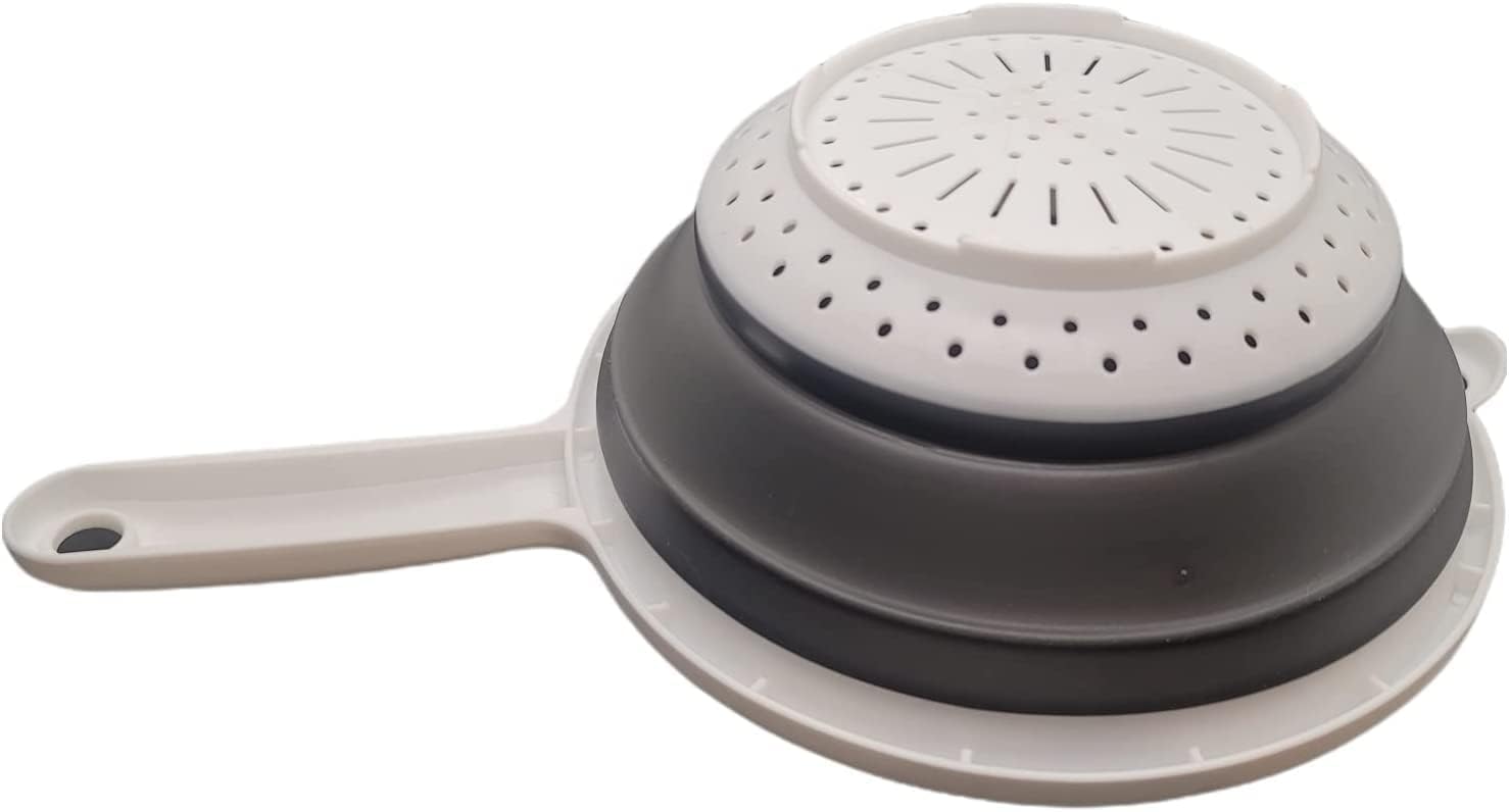 Collapsible Kitchen Strainer with Handle - Silicone Colander - Collapsible Colander and Strainer to Rinse your Pasta, Salad Leaves, Fruits, & Vegetables - Heavy Duty Foldable Heat Resistant