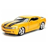 Transformers 1:24 Bumblebee 2006 Chevy Camaro Die-Cast Car w/Robot on Chassis & Collectible Coin, Toys for Kids and Adults
