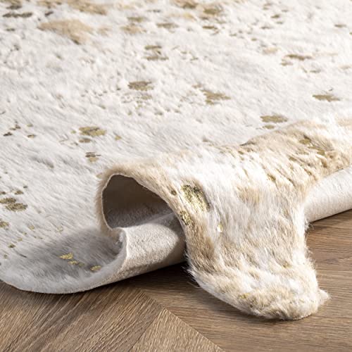 Nuloom Iraida Contemporary Faux Cowhide Area Rug, 5' X 6' 7", Off-White #TOP6