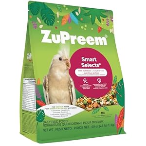 ZuPreem Smart Selects Pellets & Seed Blend, Daily Food for Cockatiel, Lovebird, Quaker, Conure, Lorikeet, Core Nutrition Food for Medium Birds, Essential Vitamins, Conure Feed (M, 2.5 lbs)