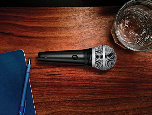 Shure SM7B microphone