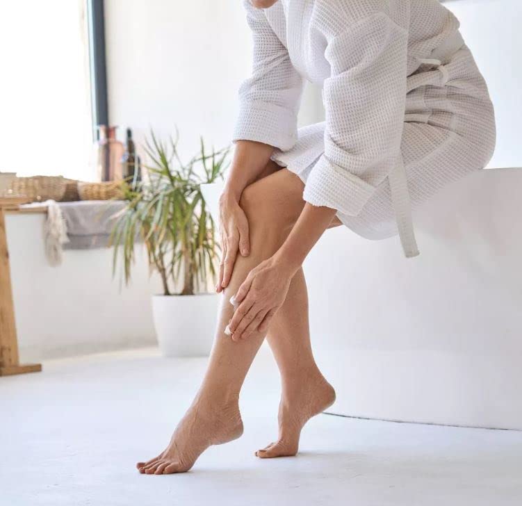 Miniatura 3 de Jergens Loción hidratante refrescante calmante para alivio de aloe - 10 onzas, paquete de 5