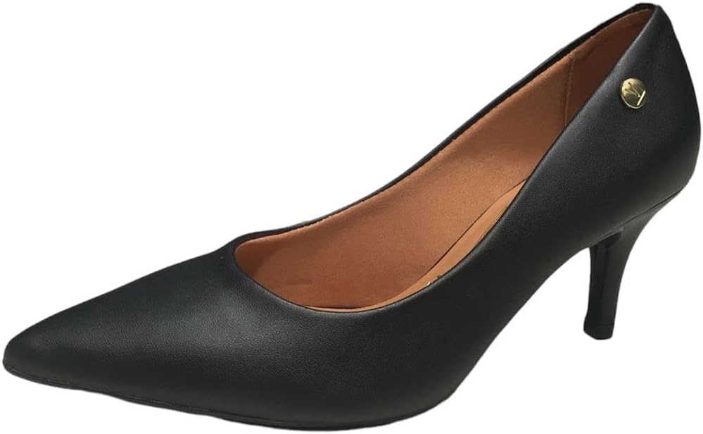 Scarpin Vizzano Feminino Salto Médio Bico Fino 1185.702 em promoção! Veja a oferta e mais achadinhos de Sapatos sociais Hoje é o melhor dia para comprar Scarpin Vizzano Feminino Salto Médio Bico Fino 1185.702 com aquele preço maroto! Promoção! Aproveite a oferta!