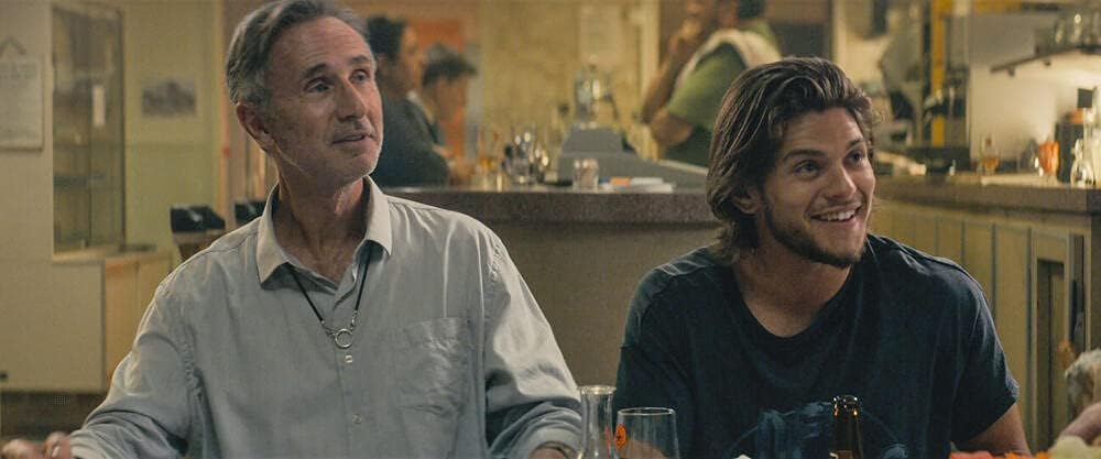 La Finale Amazon Fr Rayane Bensetti Thierry Lhermitte Emilie Caen Cassiopee Mayance Lyes Salem Philippe Rebbot Karim Wallet Robin Sykes Rayane Bensetti Thierry Lhermitte Dvd Blu Ray