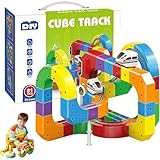 【Binario ferroviario magnetico premium con design Klick Rail e cubo】 Questo set di fusione di binari magnetici presenta binari klick / clickrail di alta qualità e pezzi di binari cubici modulari, oltre a collegamenti monorotaia magnetici stabili. I binari flessibili e dal funzionamento fluido supportano un gioco prolungato per un divertimento senza fine.