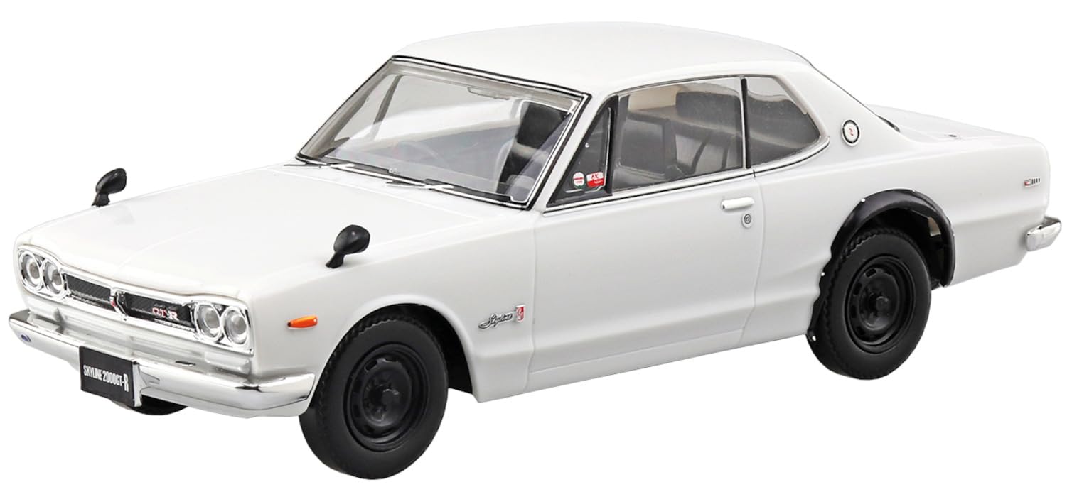 Aoshima Nissan C10 Skyline 2000GT-R (White) 1:32 Scale Snap Fit Model Kit