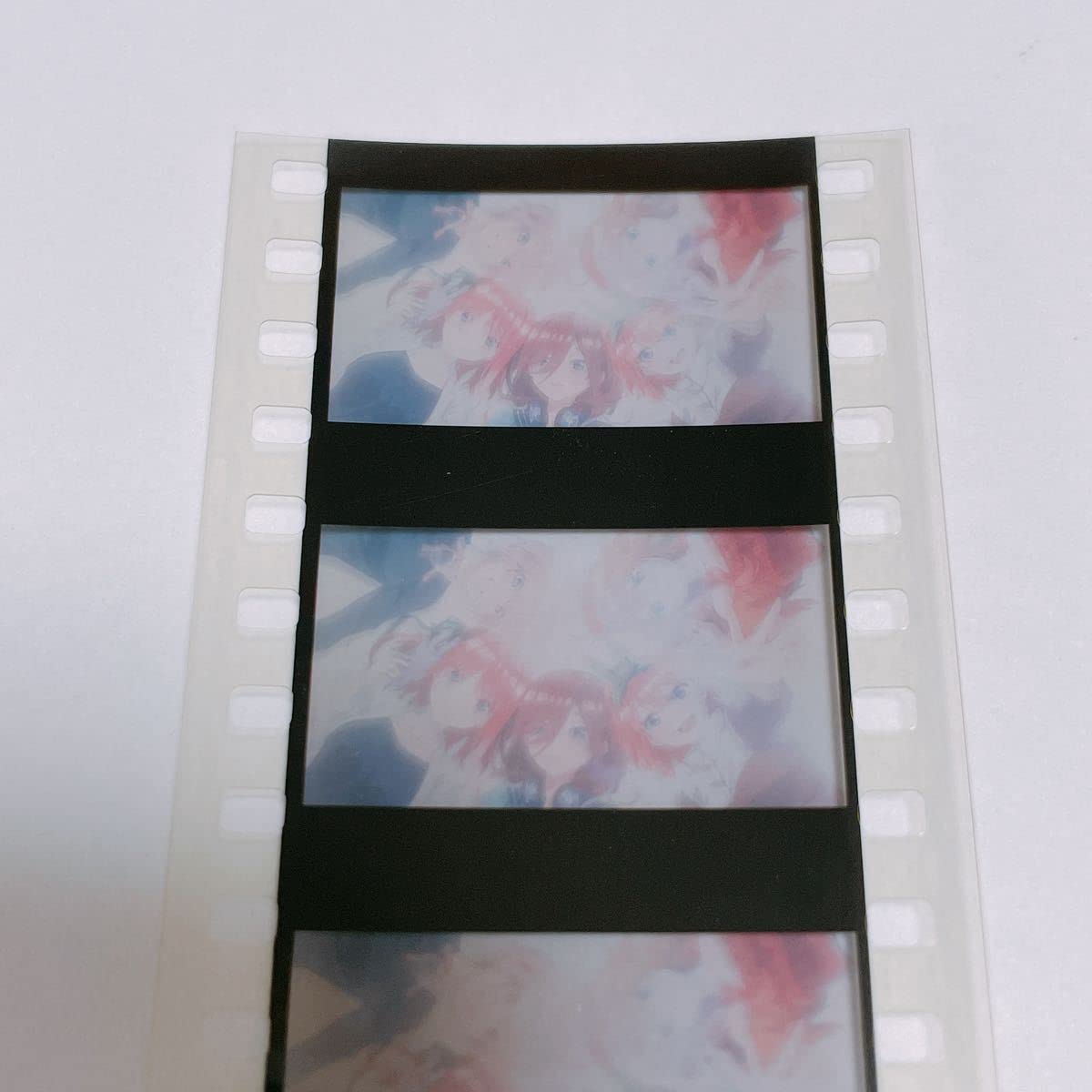 Amazon.co.jp: 映画 五等分の花嫁 特典 フィルム 一花 二乃 三玖