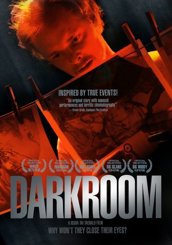 DARK ROOM