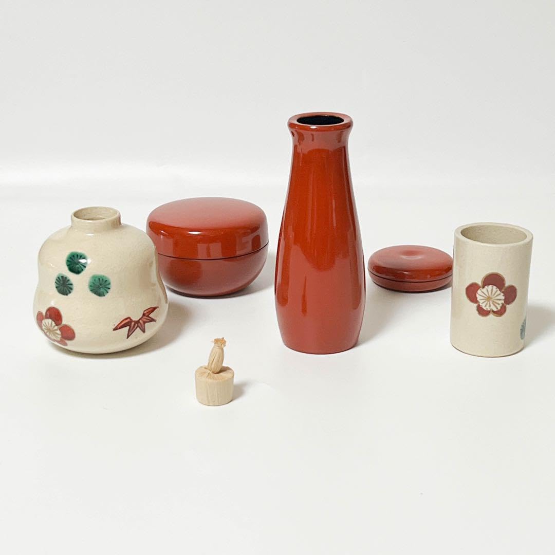 8月8日最安値【箱つき】茶道具　面朱黒茶箱  5点セット Amazon.co.jp: 箱つき茶道具 黒面朱茶箱 5点セット : おもちゃ