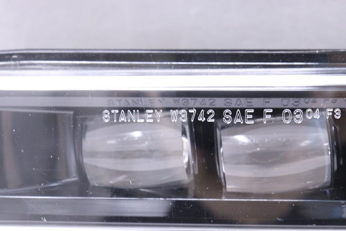 Amazon | 44-539LED RV5 ヴェゼルeHEV右フォグランプ STANLEY