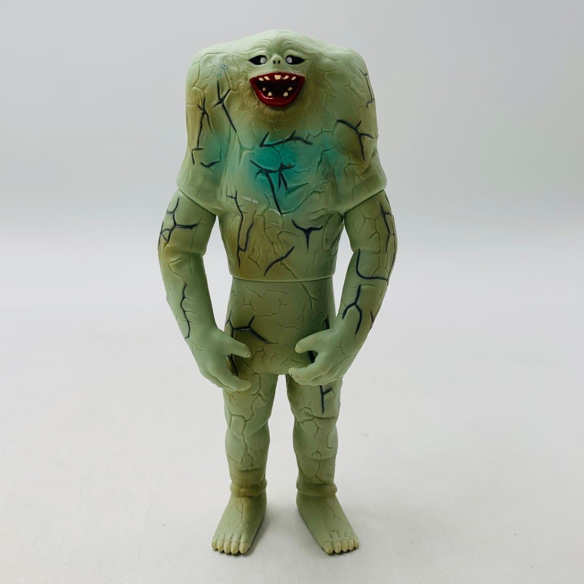 ジャミラ　ソフビ　サンプル？中国バンダイ？ ウルトラマン』に登場する、『棲星怪獣 ジャミラ』がハイクオリティ