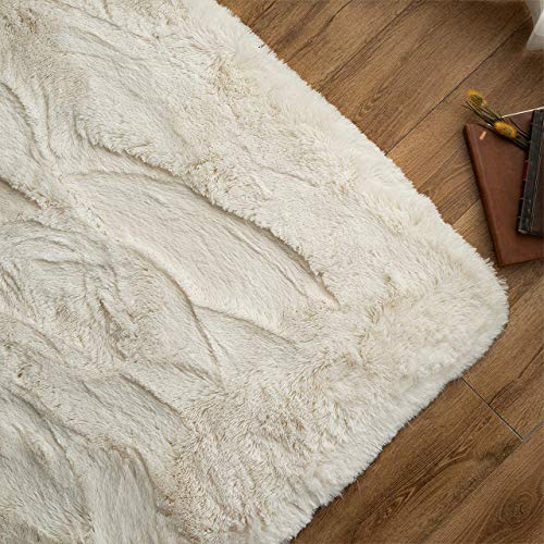 赤ちゃんがジョイントマットを食べる 爪でひっかく 舐める 笑 保育士うたのサイト