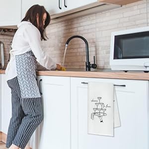 Wedding Gifts for Couples Newlyweds Kitchen Towels Wine Lover Gifts Dish Towels Tea Towels for Kitchen Just Married Gifts Wedding Shower Gifts Hand Towels Bar Towels for Kitchen 16×24 Inch