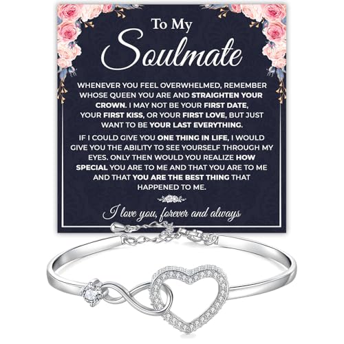 To My Soulmate�u���X���b�g�A�����p�\�E�����C�g�u���X���b�g�A�{�[�C�t�����h�A�v�A�F�l����̃\�E�����C�g�W���G���[�M�t�g�A���b�Z�[�W�J�[�h�ƃ{�b�N�X�̈Ӗ��A�ޏ��ւ̃o�����^�C���M�t�g�A�a�����N���X�}�X�M�t�g, Heart Bracelet, �L