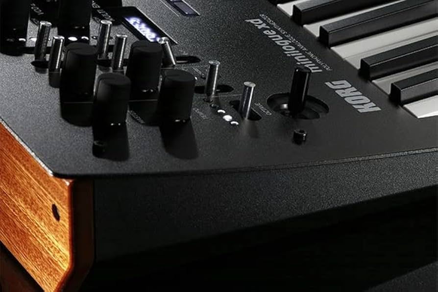 KORG Minilogue-XD Polyphone Analog Synthesizer : Amazon.de