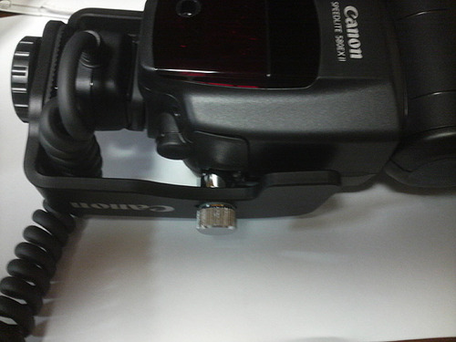 【中古】「非常に良い」Canon スピードライトブラケット SB-E2 ヨドバシ.com - キヤノン Canon スピードライトブラケット SB-E2 通販