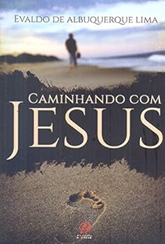 Paperback Caminhando Com Jesus [Portuguese_Brazilian] Book