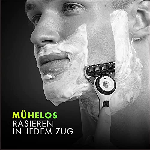 Foto von Gillette Labs Nassrasierer Herren, Rasierer mit Reinigungs-Element + Reise-Etui zur Aufbewahrung für unterwegs + 3 Rasierklingen, Geschenk Männer, Premium-Magnetdock, weiß