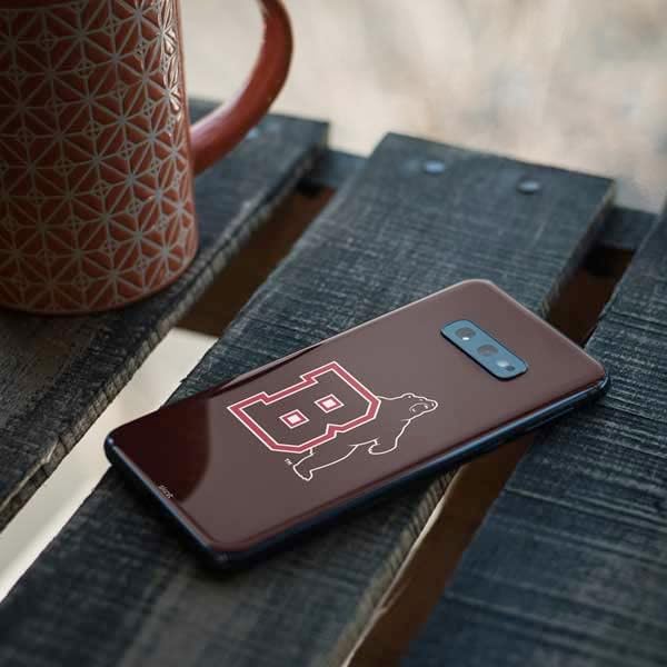 Skinit Decal Phone Skin Compatible with Samsung Galaxy S10e - Officially Licensed College Brown University Bears Logo Design