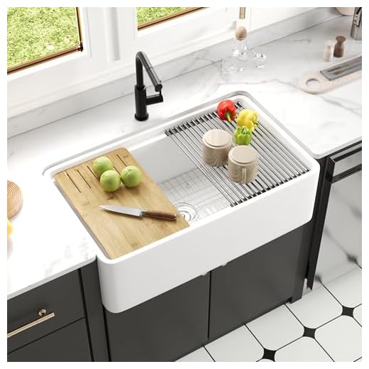 Deer Valley 33 inch White Farmhouse Sink, Fireclay Farmhouse Kitchen Sink, Single Bowl Kitchen Sink, Front Apron Sink for Kitchen, Workstation Sink with Grid, Sink Strainer & Workstation Accessories