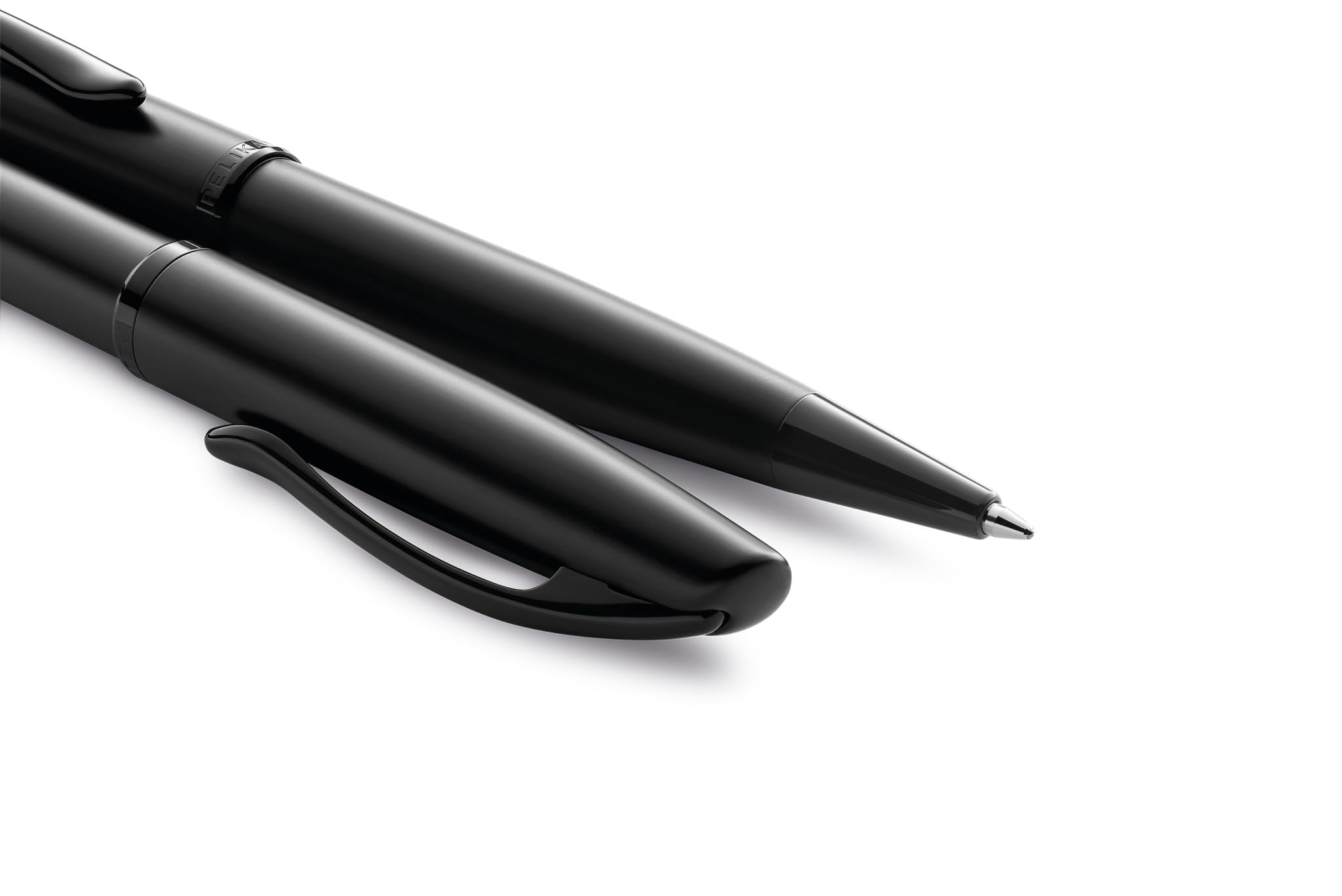 Pelikan, Penna Sfera Jazz Noble Elegance In Metallo Carbon, Inchiostro Blu, Con Meccanismo A Rotazione, Indicata Per Documenti Ufficiali, Con Clip Elastica, In Elegante Astuccio Regalo