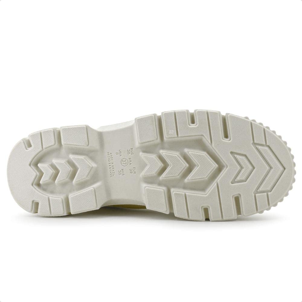 Bota Comfortflex Coturno Tratorada Cano Curto Feminino (Off White, 36) em promoção! Veja a oferta e mais achadinhos de Botas 7 Hoje é o melhor dia para comprar Bota Comfortflex Coturno Tratorada Cano Curto Feminino (Off White, 36) com aquele preço maroto! Promoção! Aproveite a oferta! 7