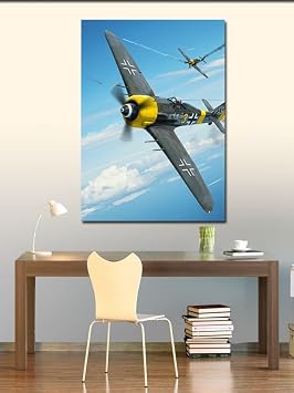 Kanvas Tablo Gökyüzünde Tarihi Savaş Uçağı, 50 x 70