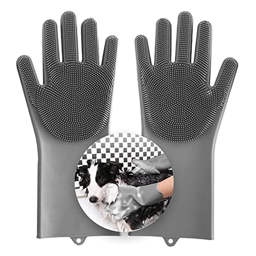 Aufew Magic Pet Grooming Gloves Dog Bathing Shampoo Brush, Heat Resistant Eco-Friendly Silicone Hair Removal Gloves with High Density Teeth for Cats, Dogs
