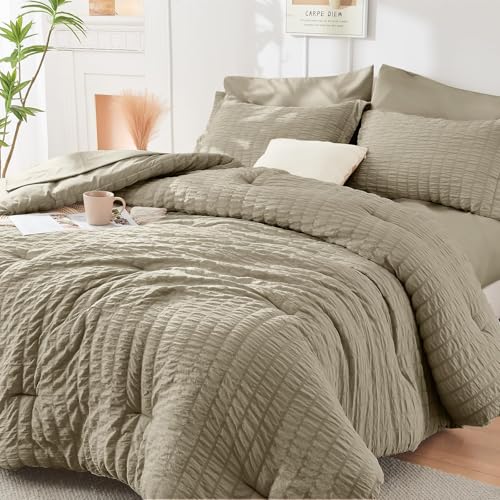 Image of HYMOKEGE Linen King Size Comforter Set Seersucker 7 Pieces, All Season Luxury Bed in a Bag for Bedroom, Bedding Set with Comforter, Sheets, Pillowcases & Shams