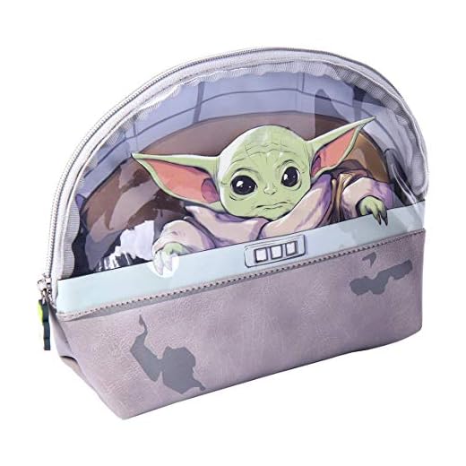 CERDÁ LIFE'S LITTLE MOMENTS Cd-21-3218, Bolsa De Aseo Baby Yoda Con Forro Interior Licencia Oficial Star Wars Unisex Niños, Multicolor, Estandar