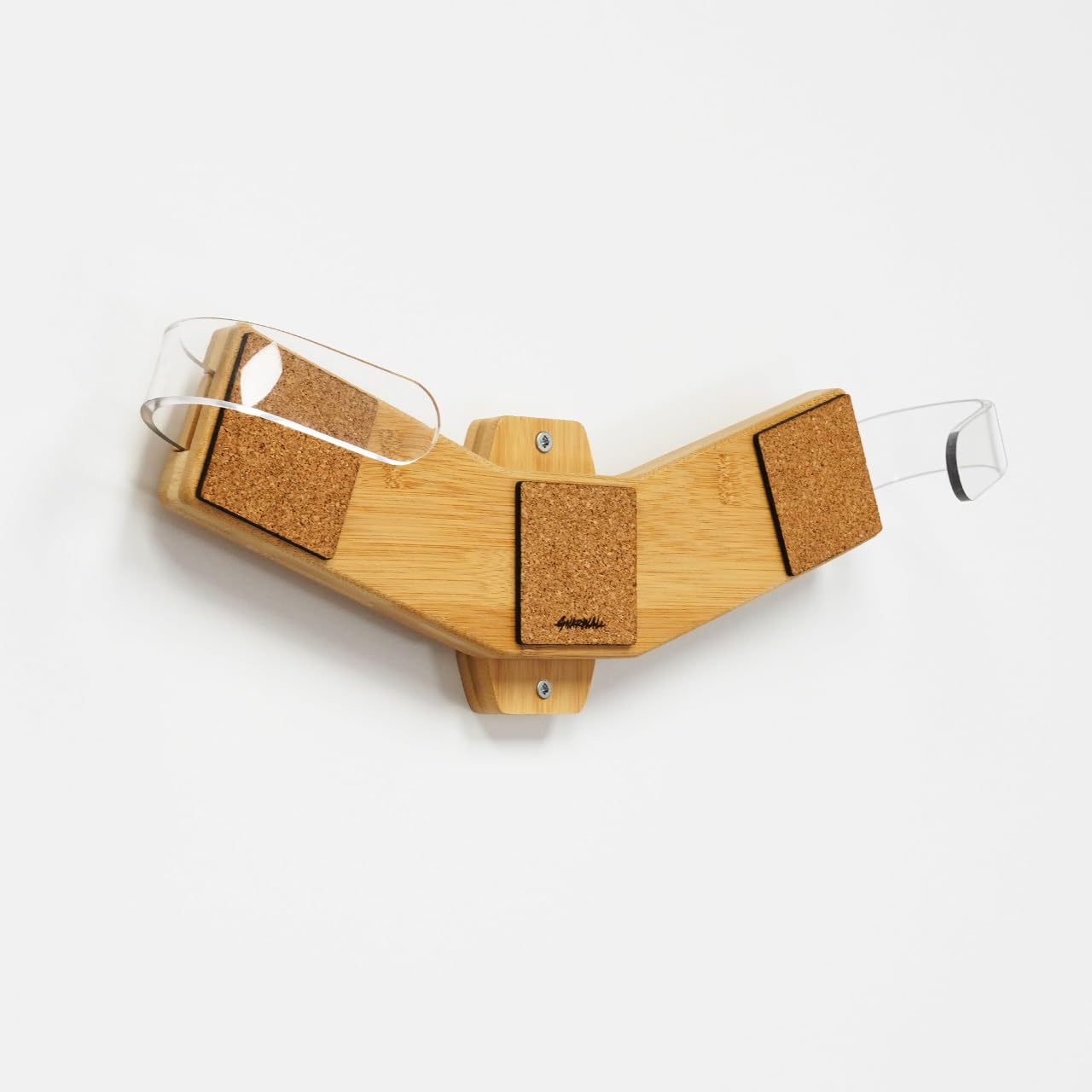 GNARWALL Surfboard Wandhalterung - Bambus Tip-Up Rack mit Finnenhalterung