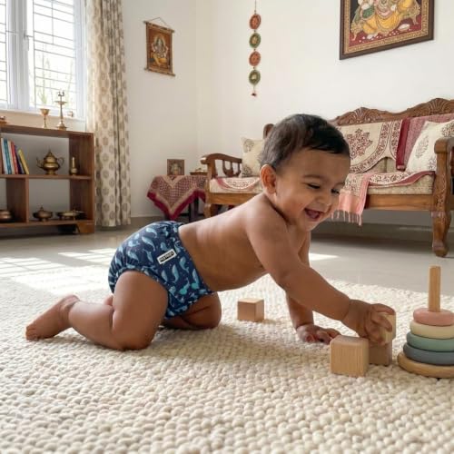 Image of Little Pea Adjustable Cloth Diaper for Babies (3 Months-3 Years) | Leak-Proof, Washable & Reusable | Includes 1 Diaper + 1 Absorbent Pad | Free Size (5-18 kg) | Pack of 1