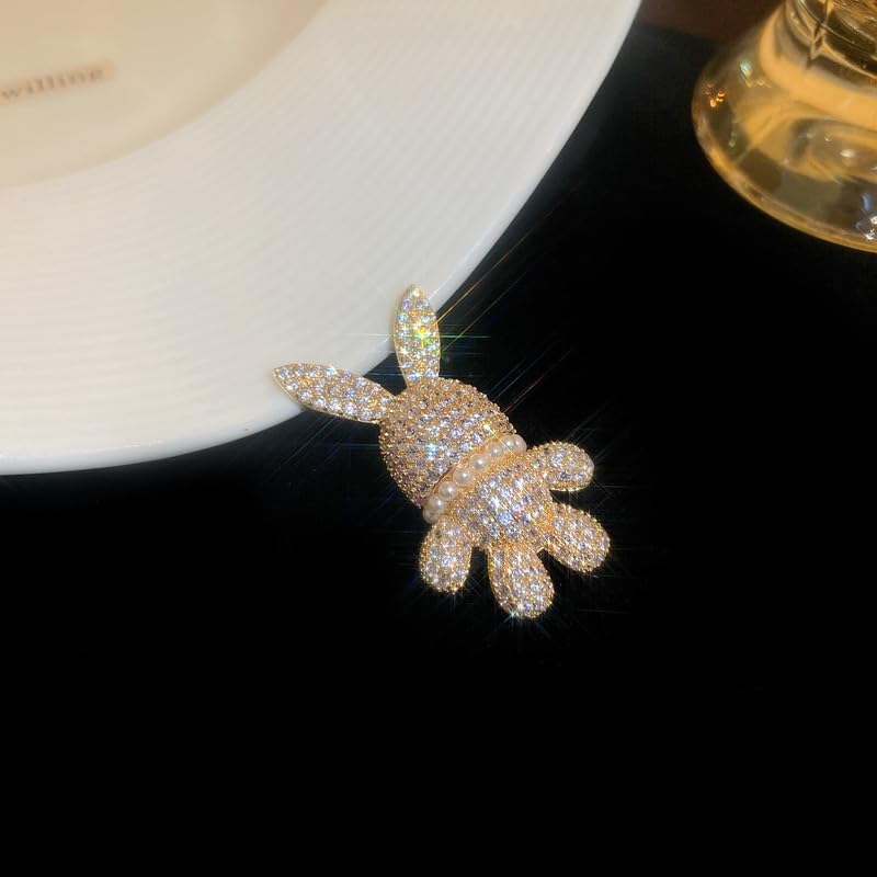 Image of Austrian Crystal Brooch Sparkling Rhinestone Brooch 18k Gold-Plated Birthstone Lapel Pin Jewelry Birthday Gifts for Women