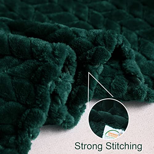 Exclusivo Mezcla Large Flannel Fleece Throw Blanket, 50X70 Inches Soft Jacquard Weave Leaves Pattern Blanket For Couch, Cozy, Warm, Lightweight And Decorative Forest Green Blanket #TOP7