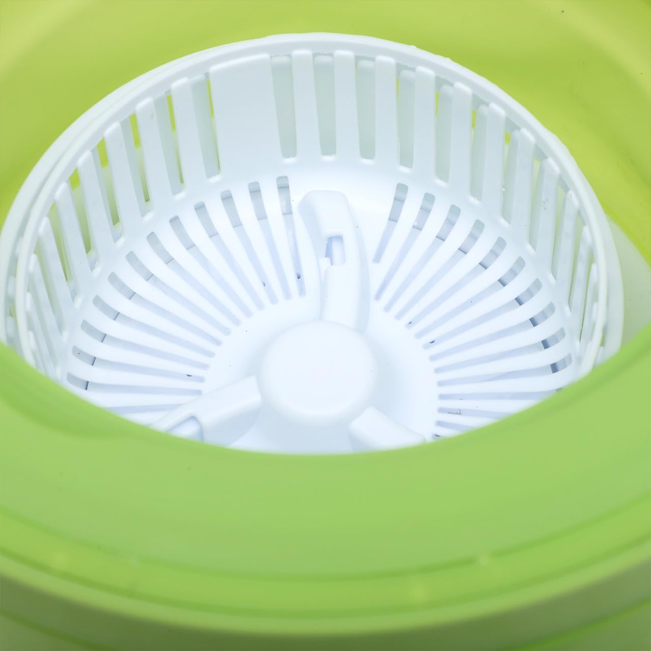 Mini Portable Washing Machine Compact Clothes Washer Portable Washer for Camping Sturdy Construction